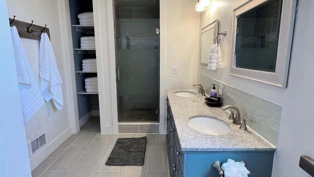 Photo of Bathroom in Leigh Creek Estates