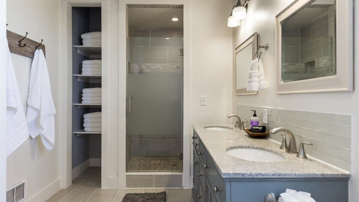 Photo of Bathroom in Leigh Creek Estates