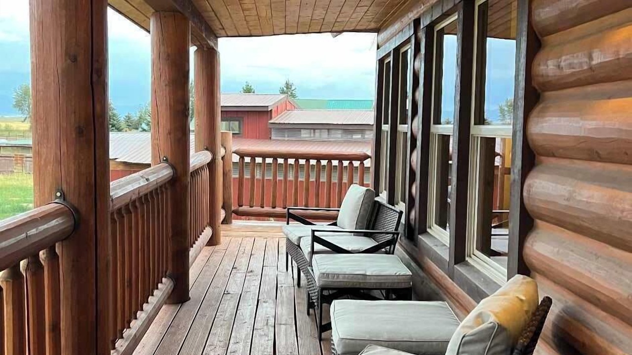 Photo of Patio Balcony in Leigh Creek Estates