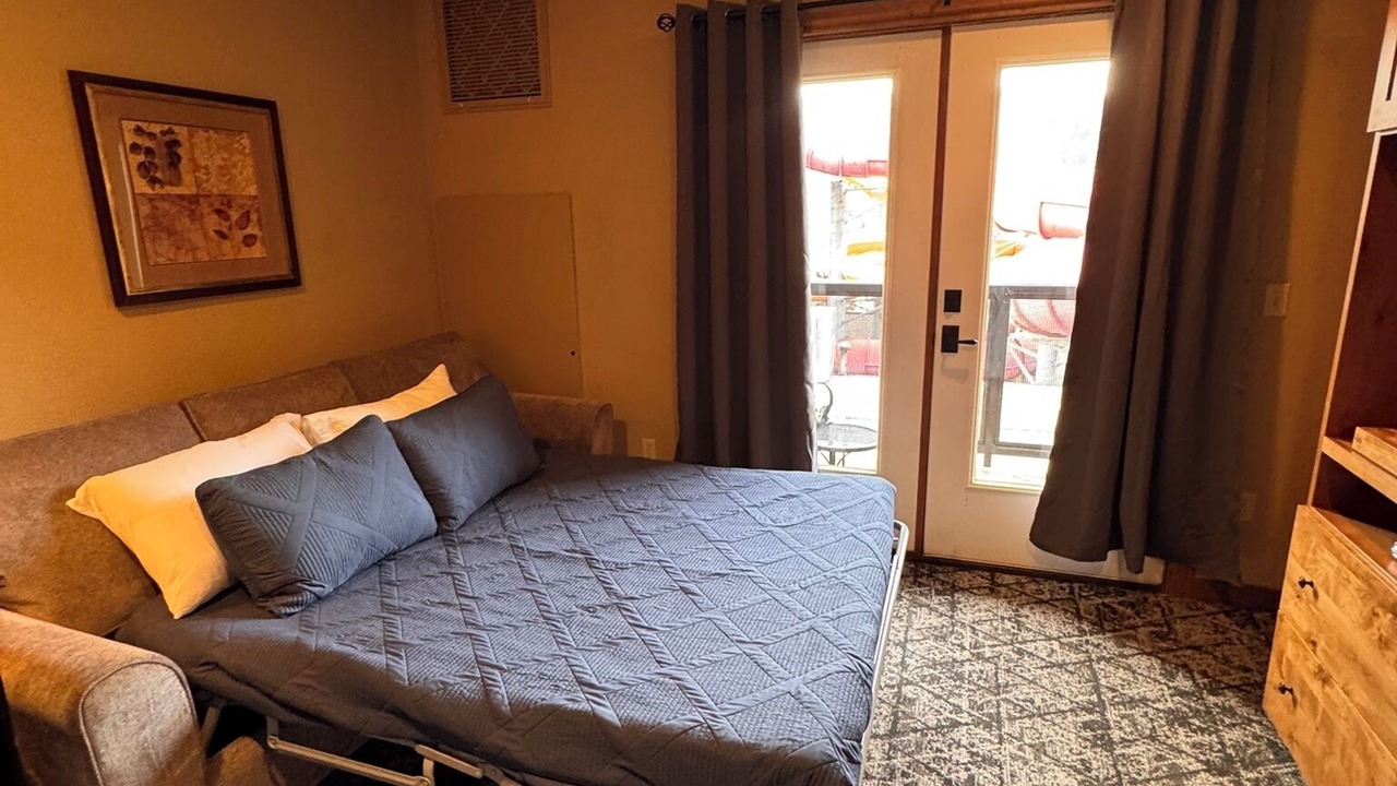 Photo of Bedroom in Kellogg