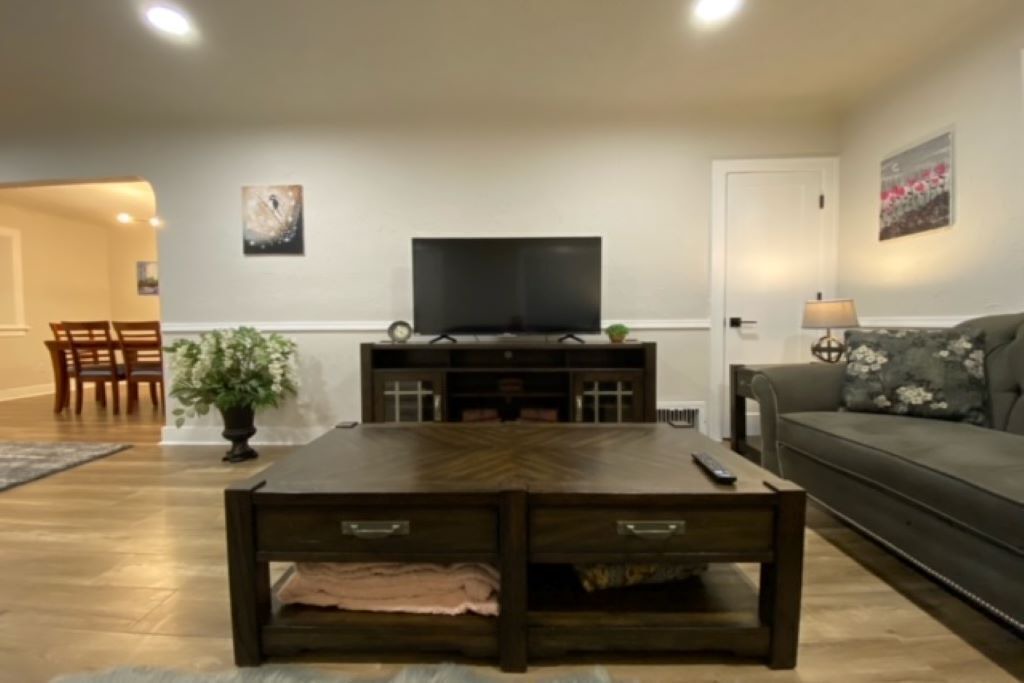 Photo of Livingroom in Logan