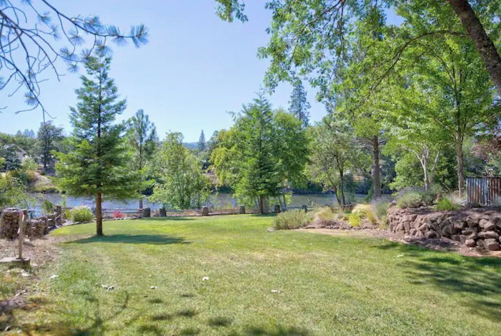 Photo of Outdoor in Shady Cove