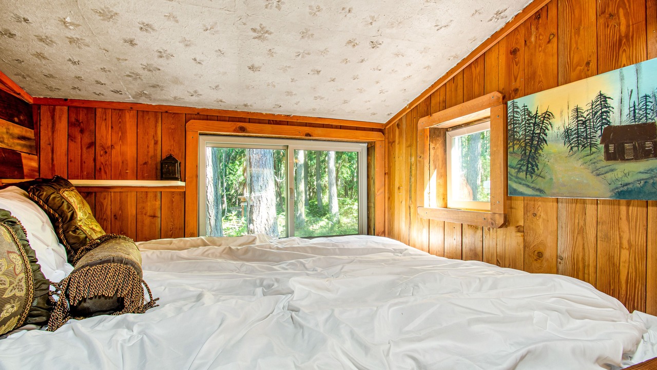 Photo of Bedroom in Sequim