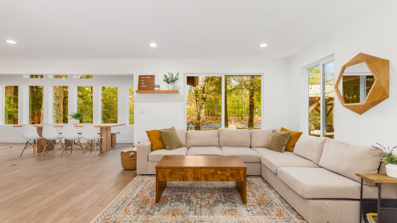 Photo of Livingroom in Riverbend