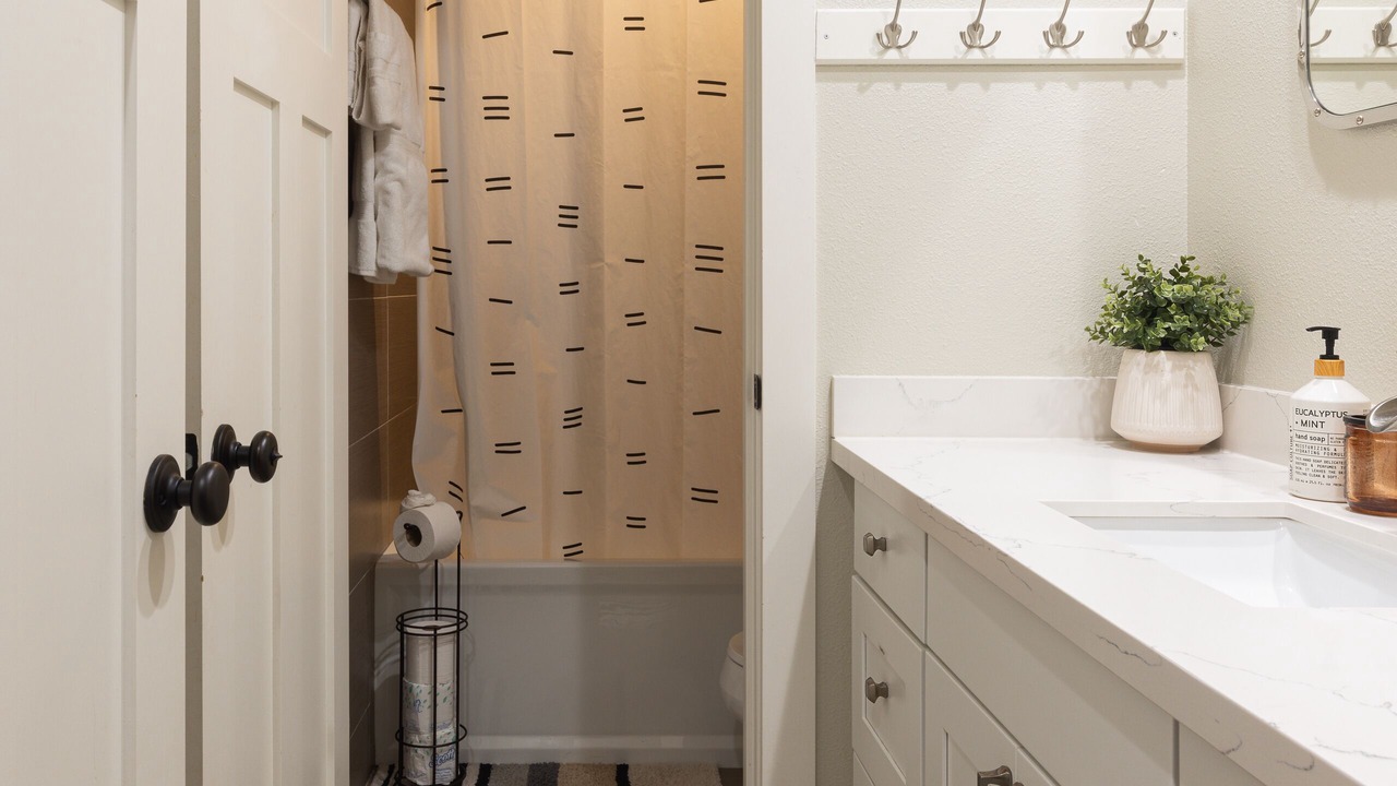 Photo of Bathroom in Riverbend