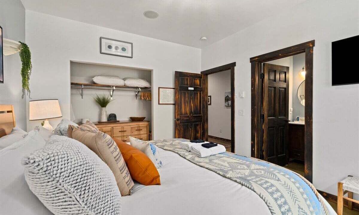 Photo of Bedroom in Peshastin