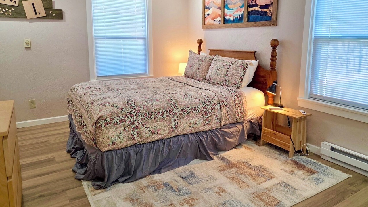 Photo of Bedroom in Winthrop