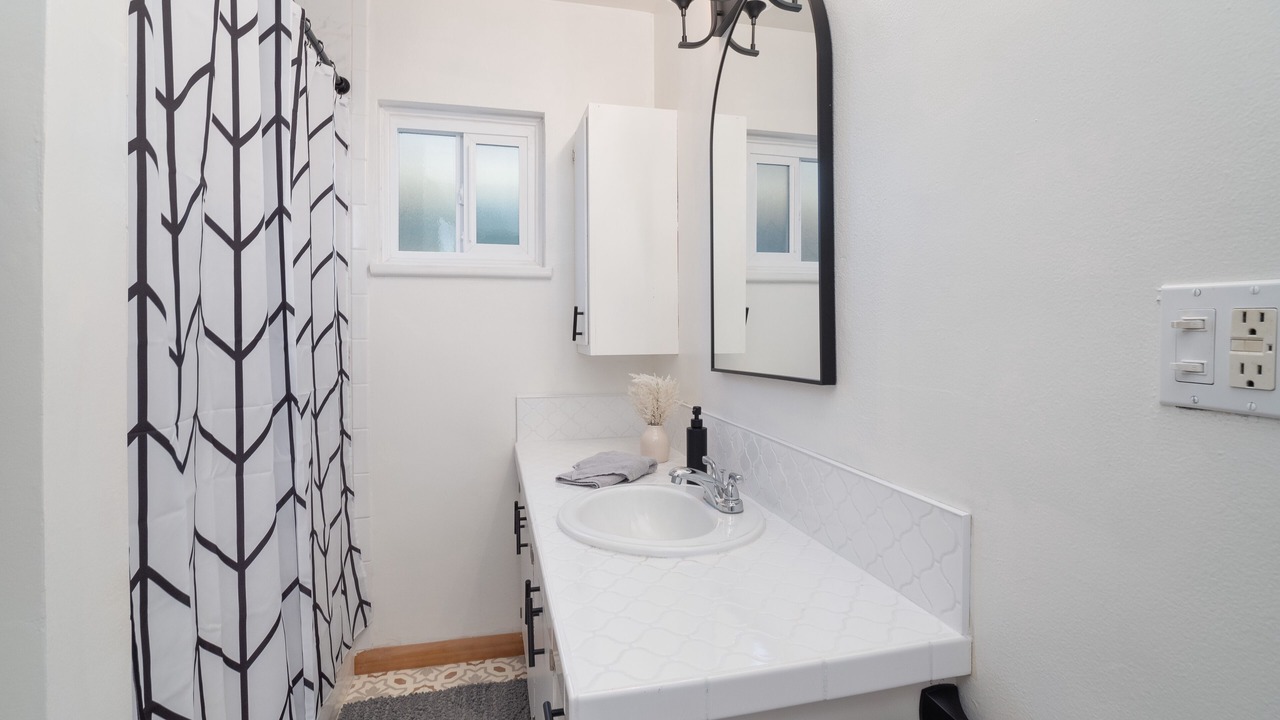 Photo of Bathroom in Roseburg