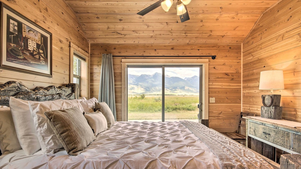 Photo of Bedroom in Livingston