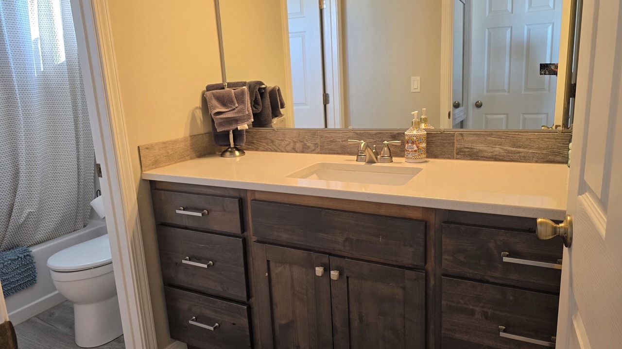 Photo of Bathroom in Gem County