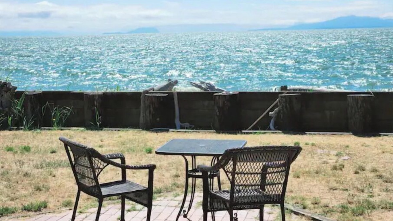 Photo of Others in Point Roberts