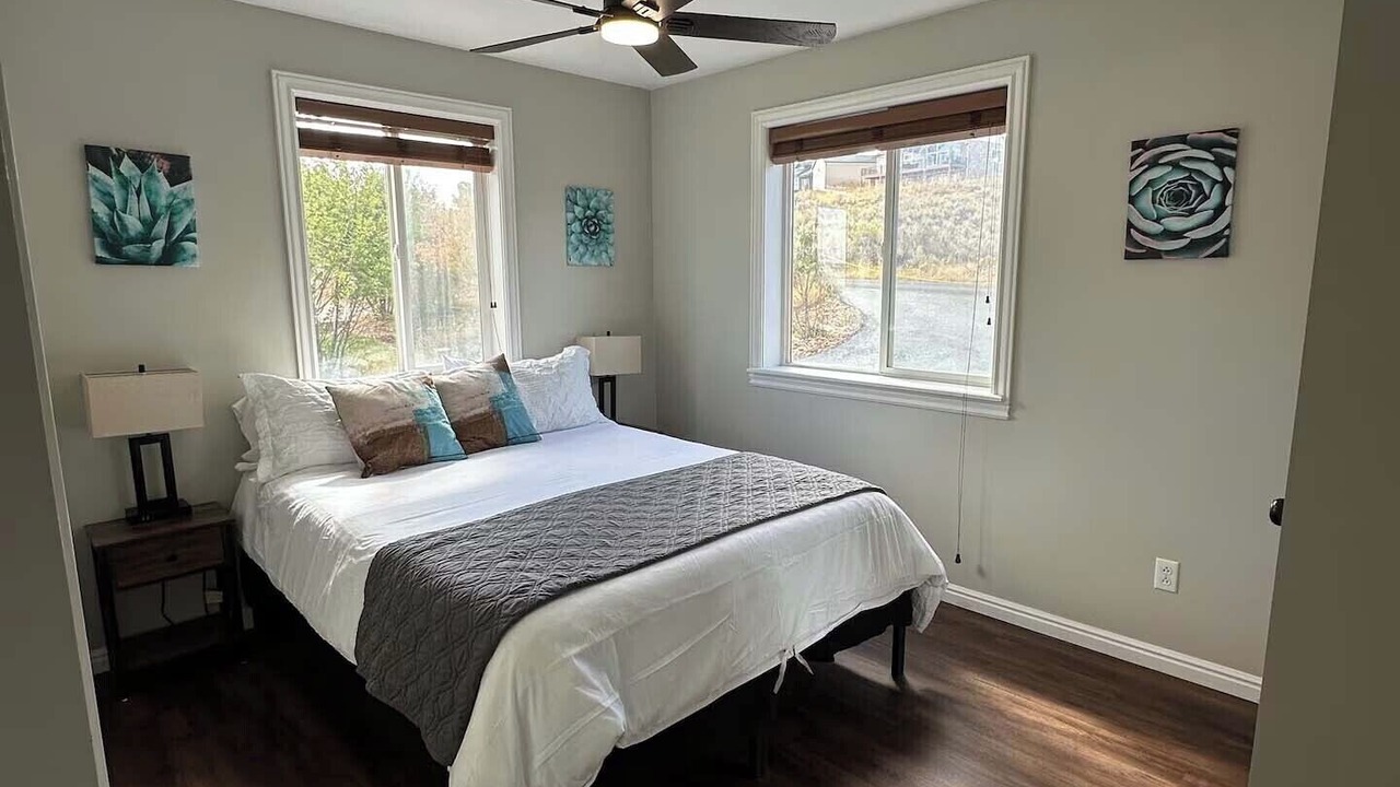 Photo of Bedroom in Sweetwater