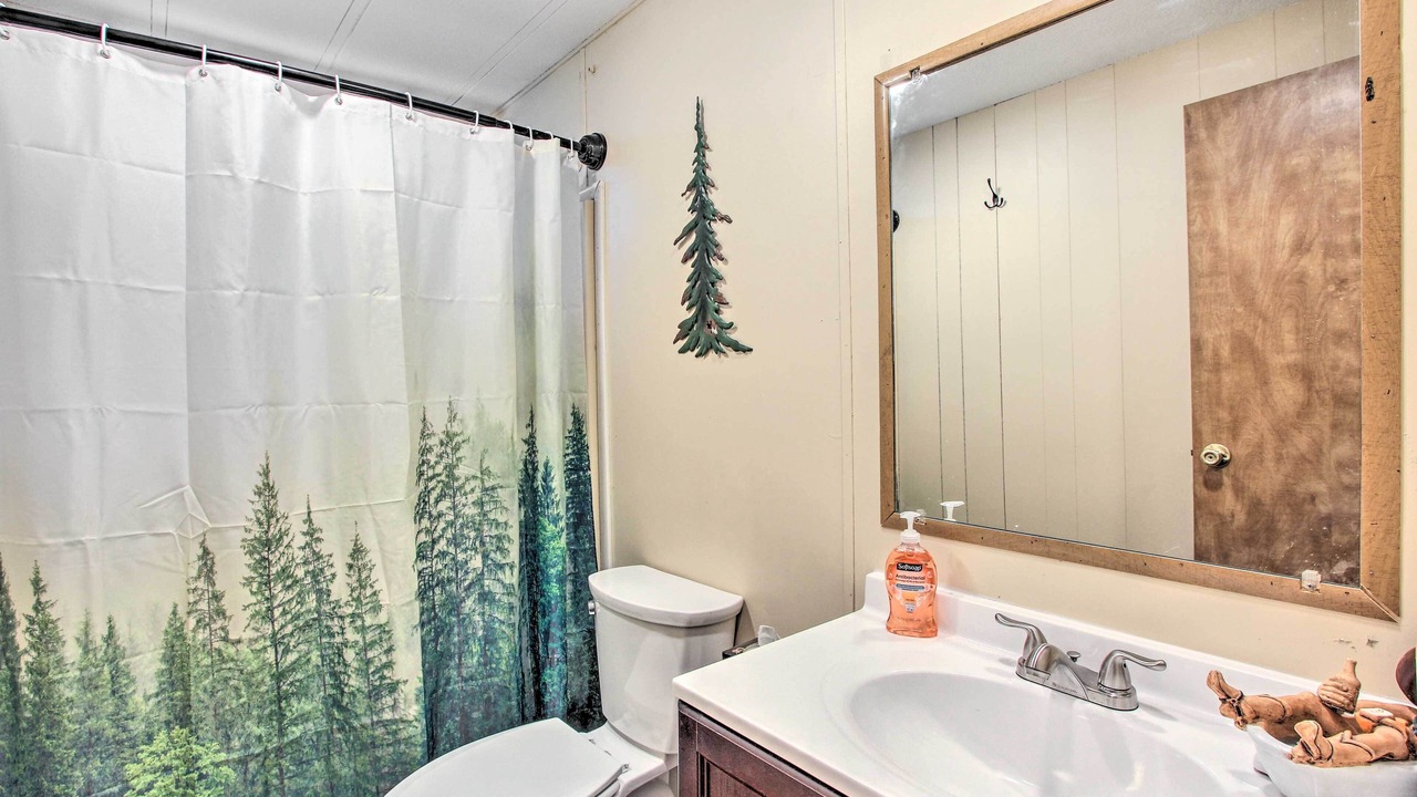 Photo of Bathroom in Chiloquin