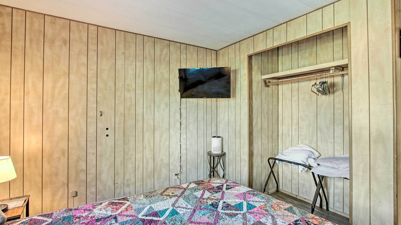 Photo of Bedroom in Chiloquin