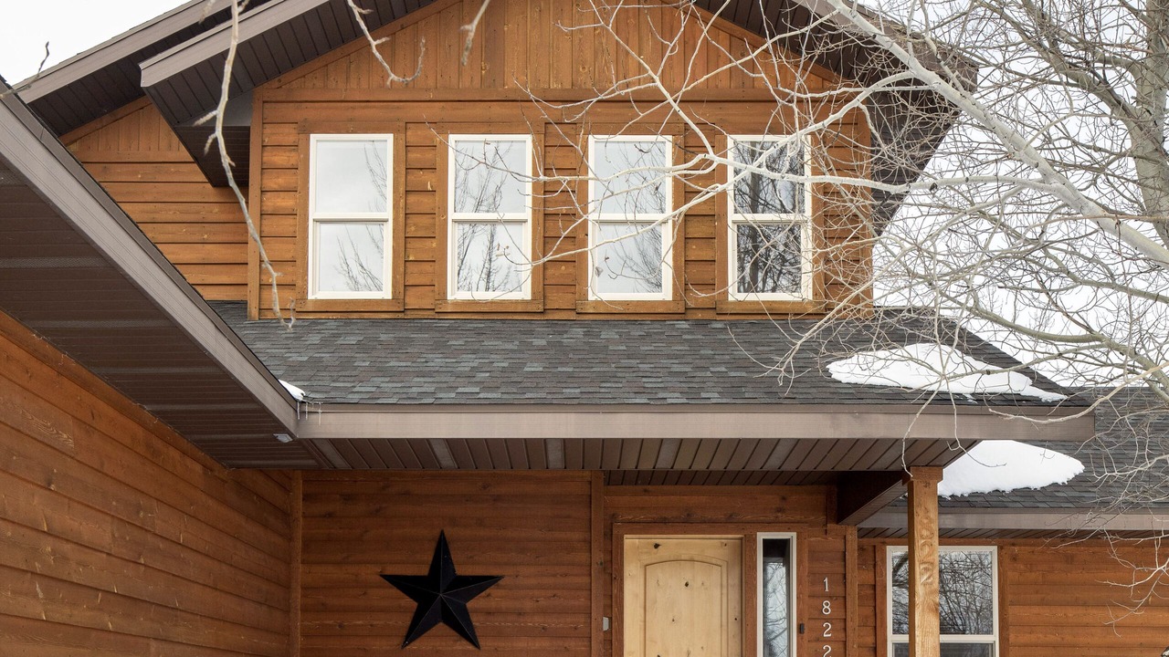 Photo of Outdoor in Leigh Creek Estates
