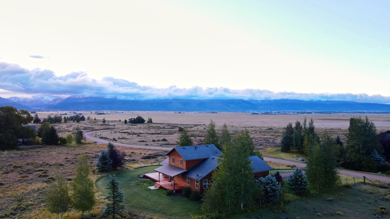 Photo of Outdoor in Leigh Creek Estates