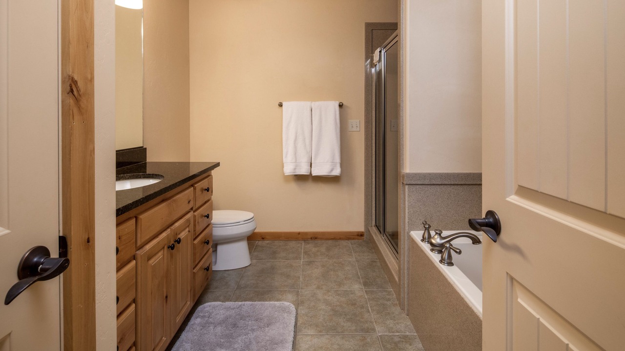 Photo of Bathroom in Leigh Creek Estates