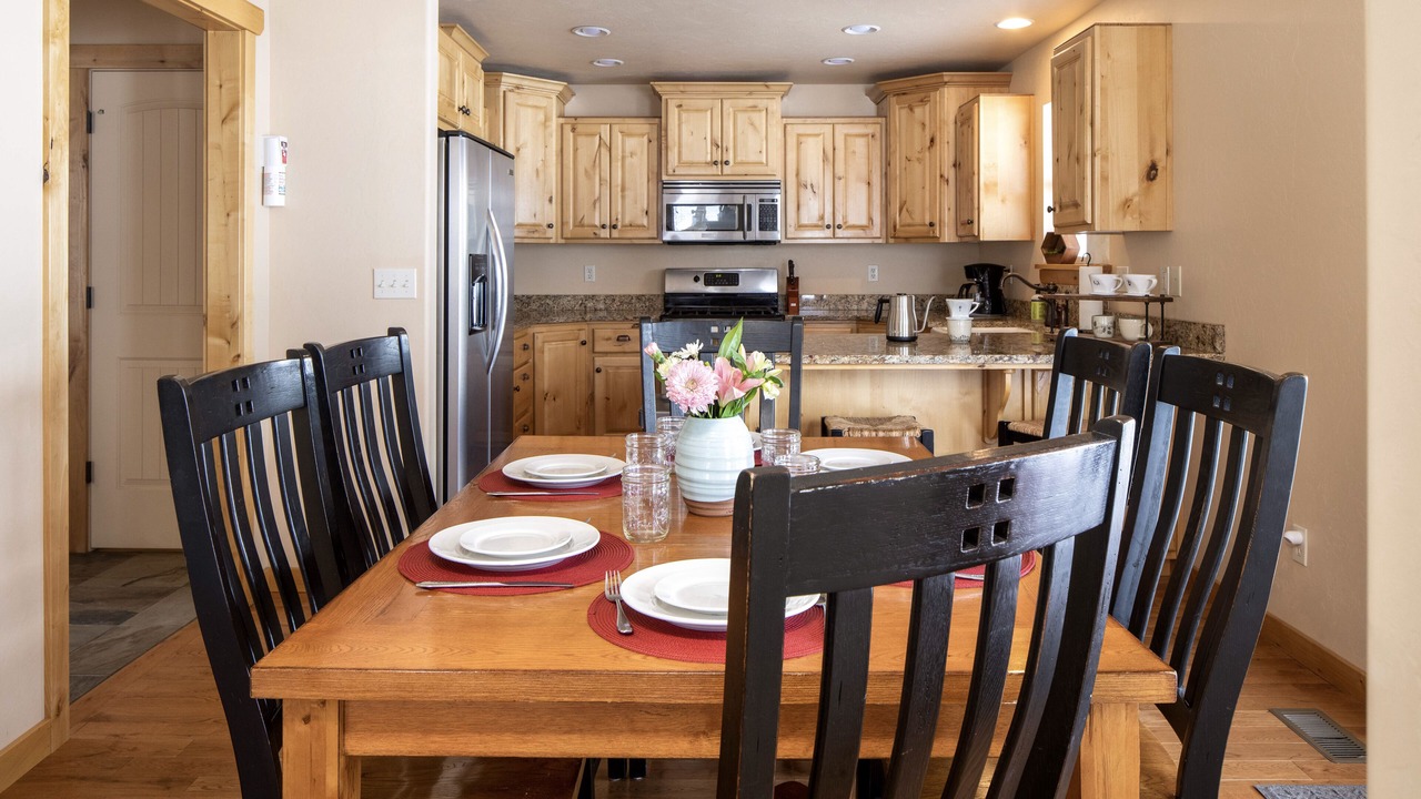 Photo of Others in Leigh Creek Estates