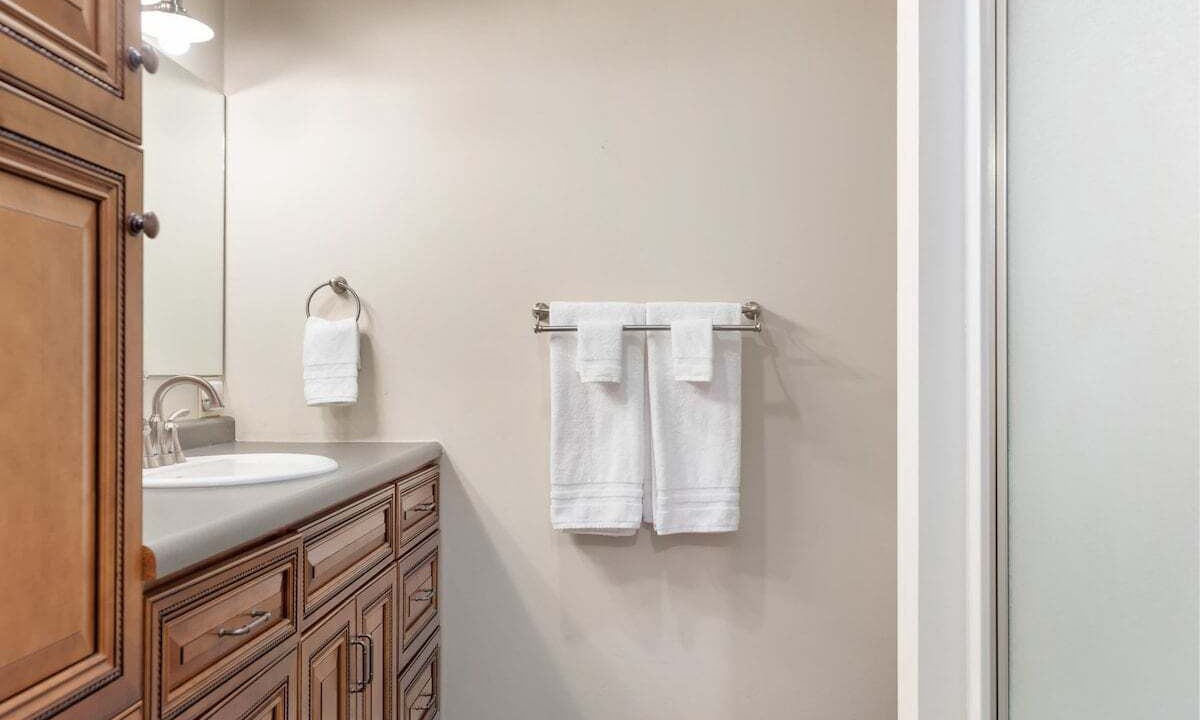 Photo of Bathroom in Coupeville