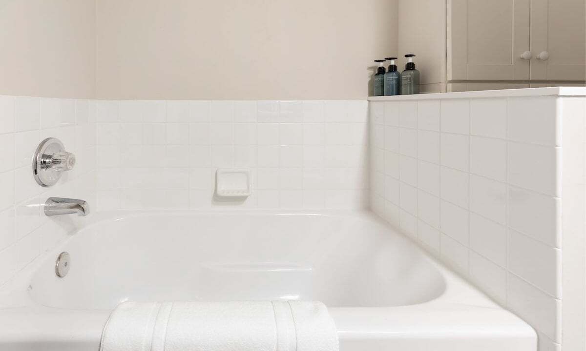Photo of Bathroom in Coupeville