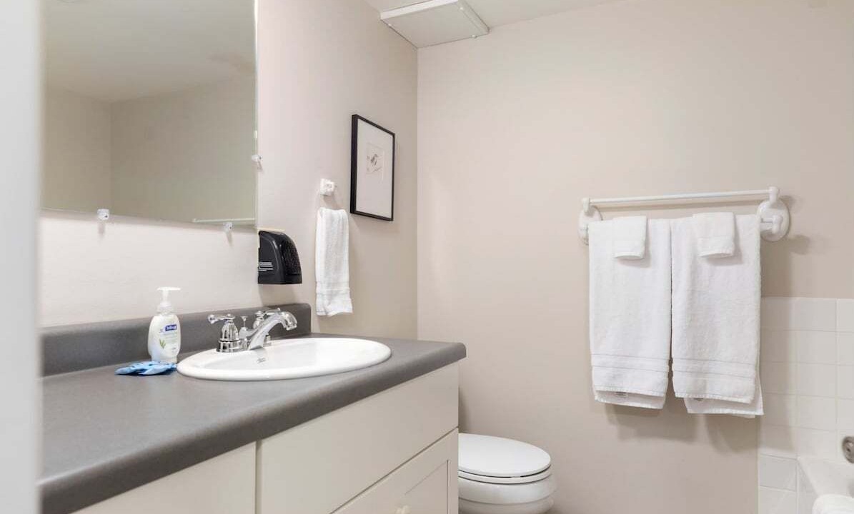 Photo of Bathroom in Coupeville