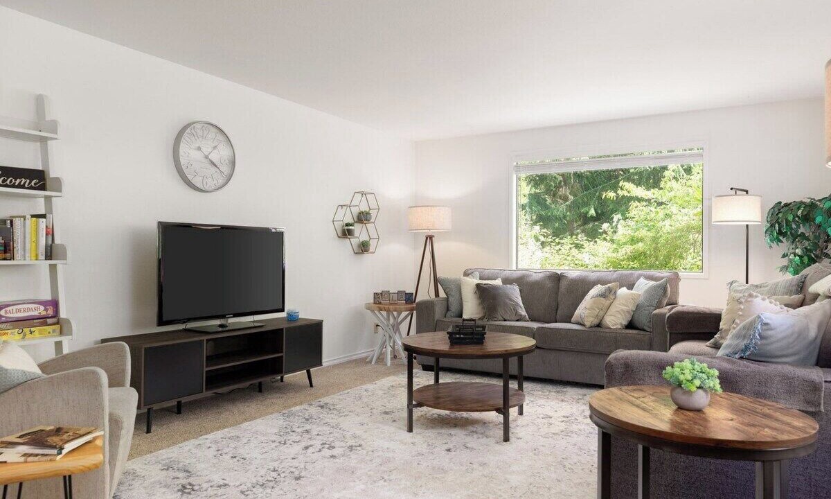 Photo of Livingroom in Coupeville