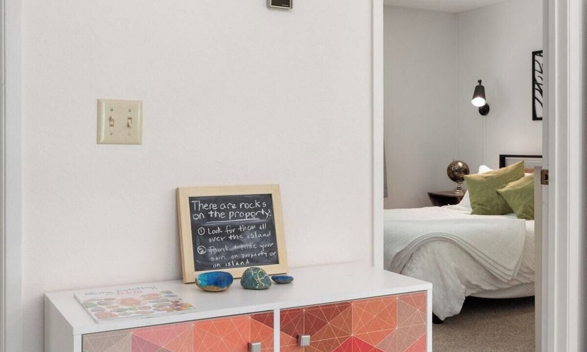 Photo of Bedroom in Coupeville