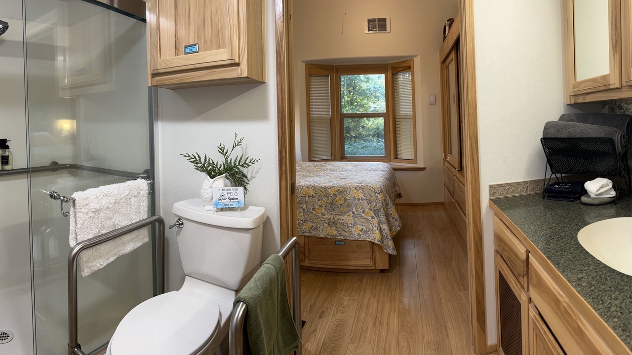 Photo of Bathroom in Lakebay