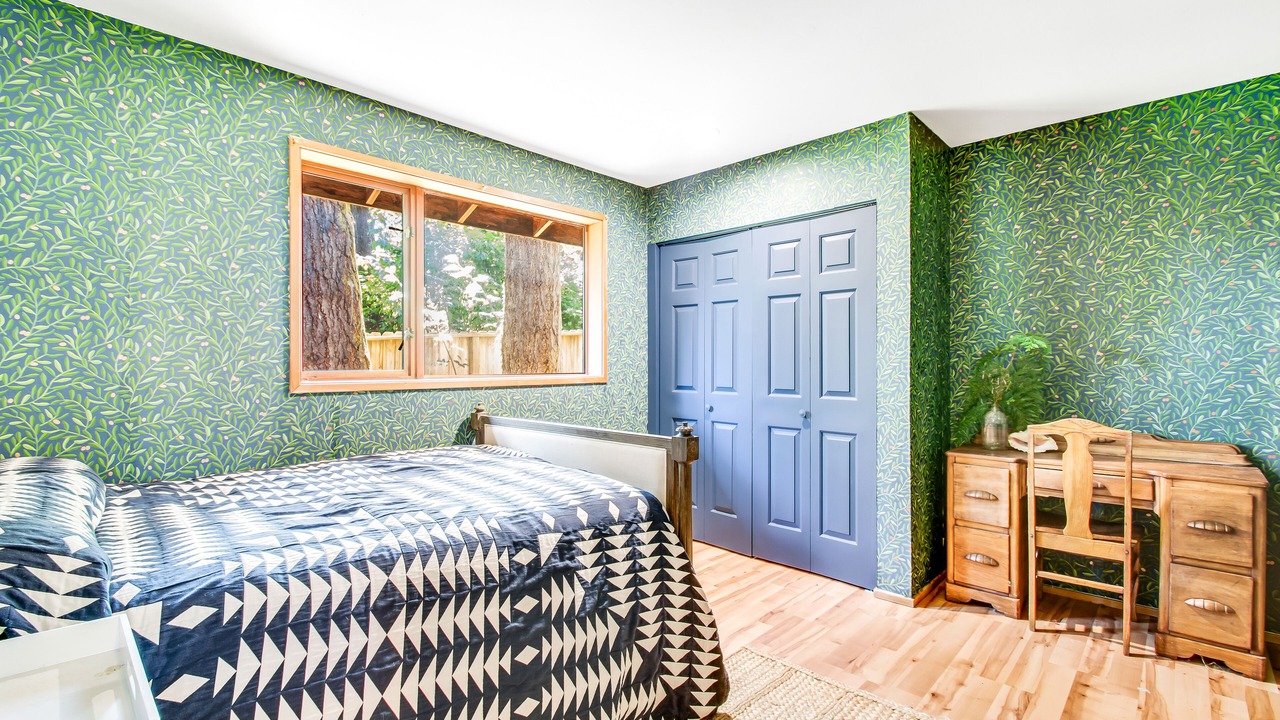 Photo of Bedroom in Greenbank