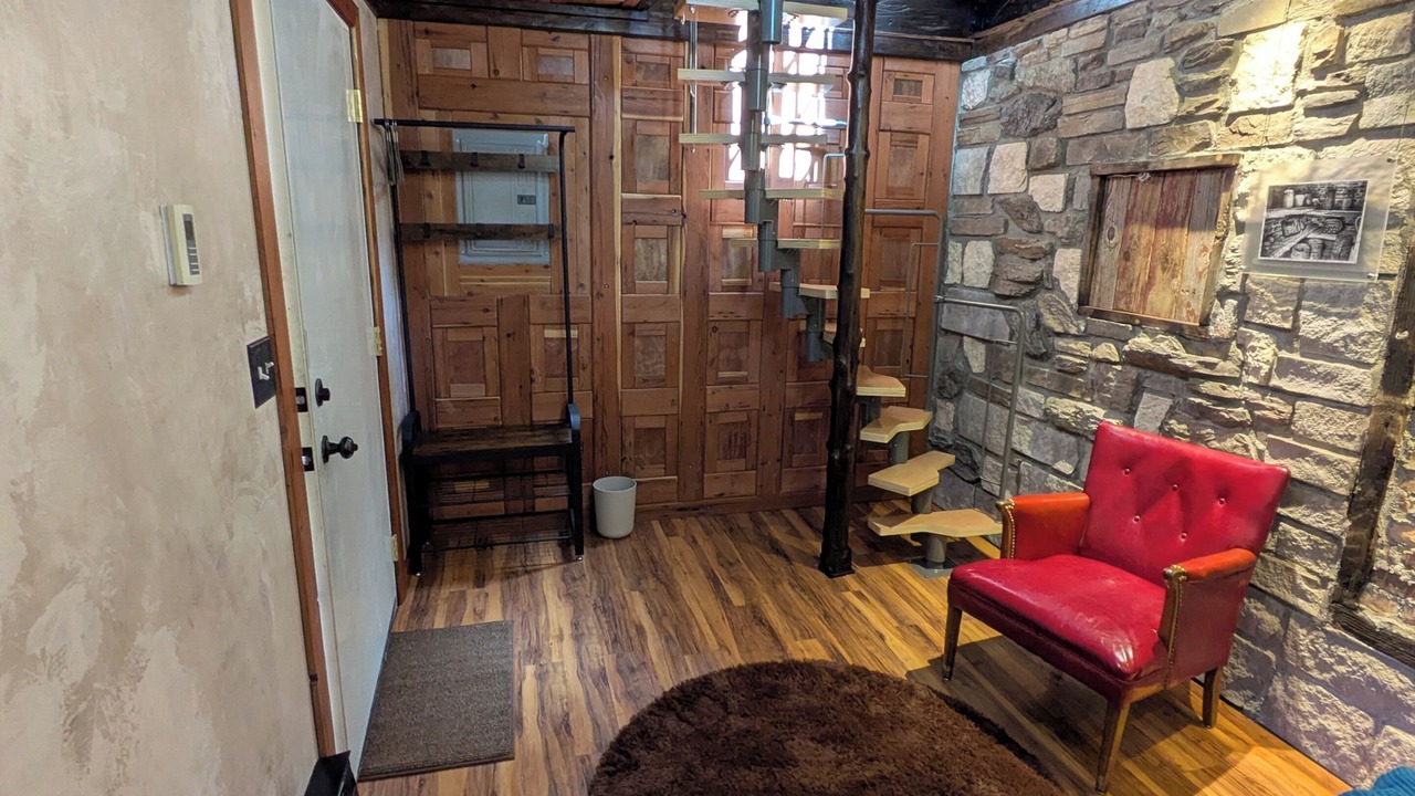 Photo of Bedroom in Spirit Lake
