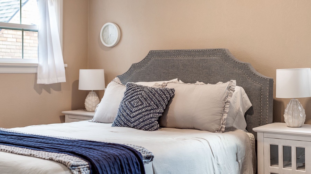 Photo of Bedroom in Garden District