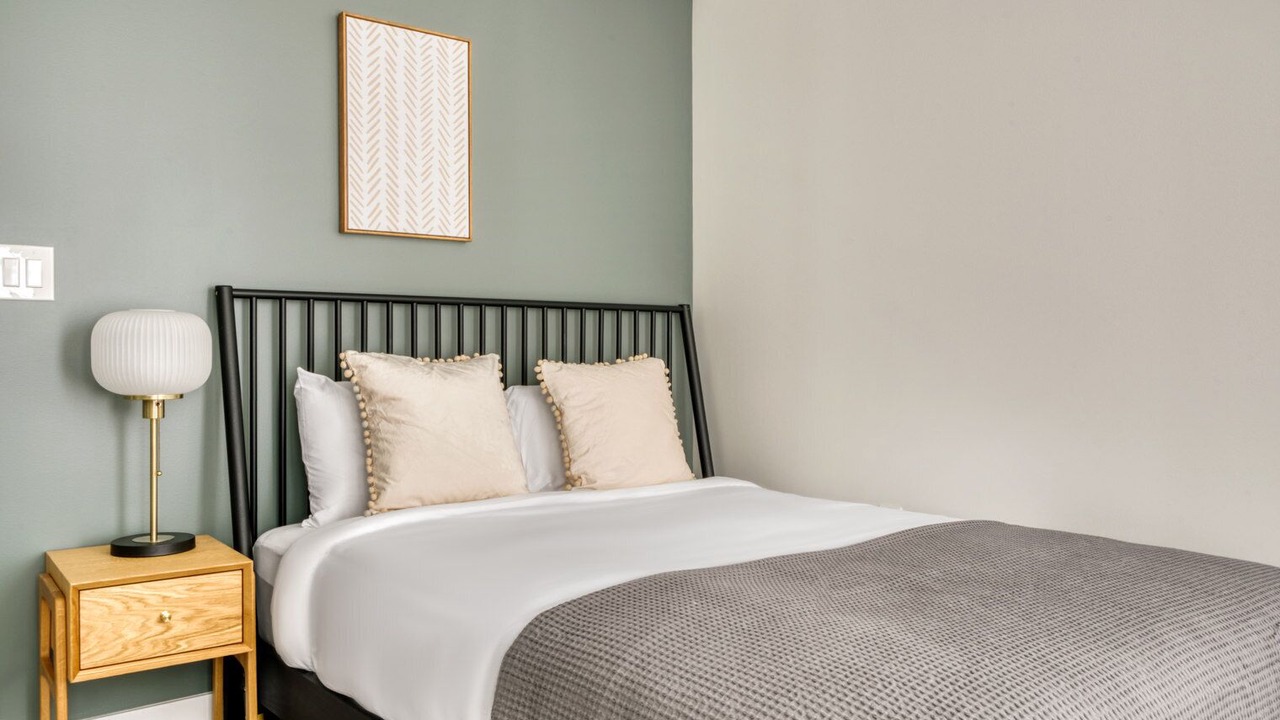 Photo of Bedroom in Downtown Seattle
