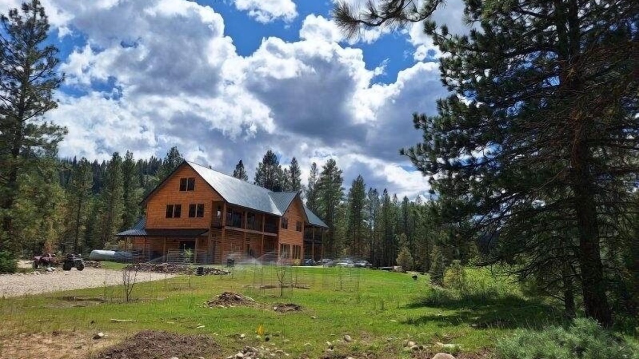 Photo of Outdoor in Featherville