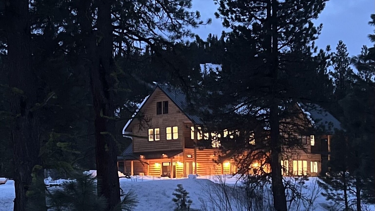 Photo of Outdoor in Featherville