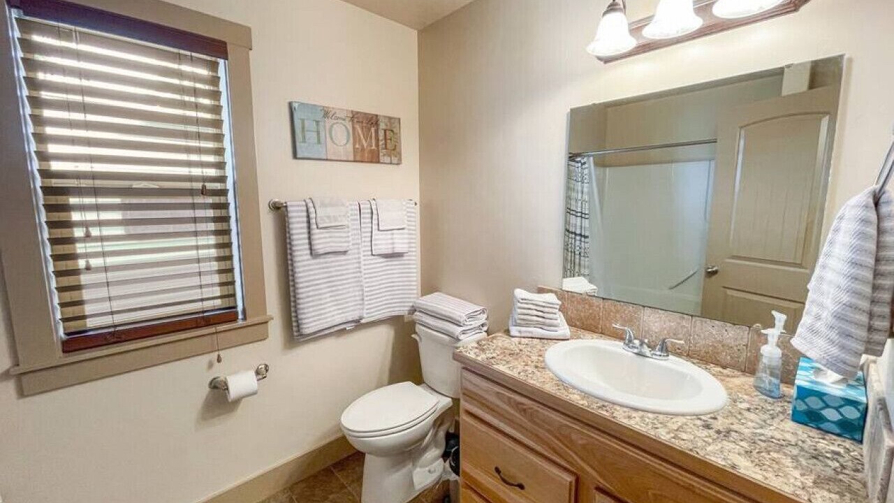 Photo of Bathroom in Tamarack Resort