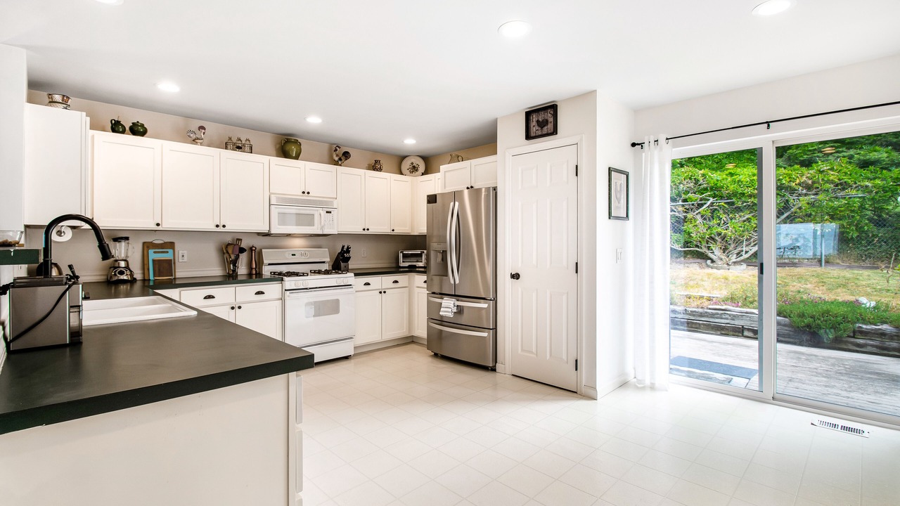Photo of Kitchen in Coupeville