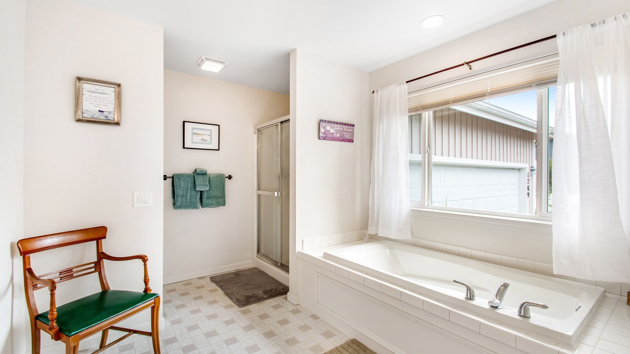 Photo of Bathroom in Coupeville