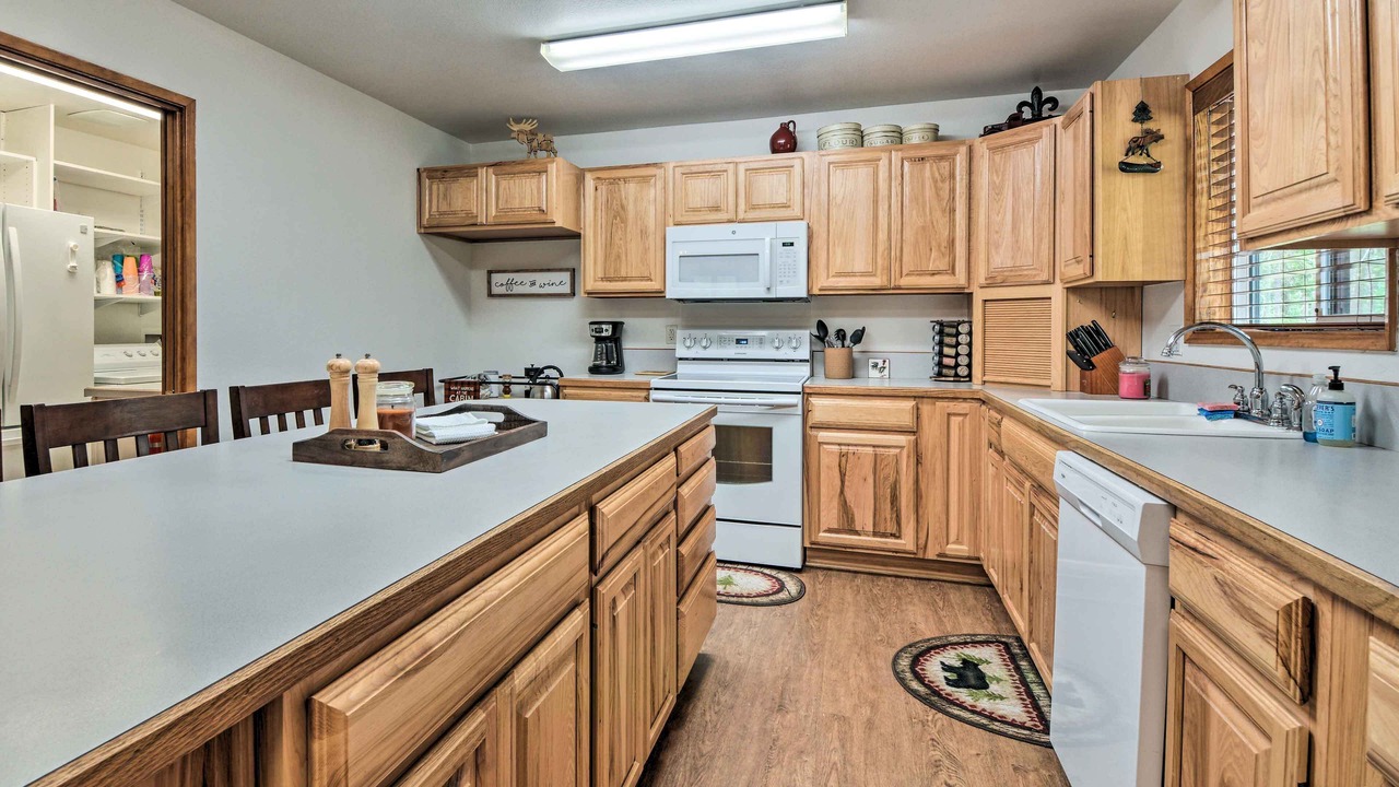 Photo of Kitchen in Klamath Falls