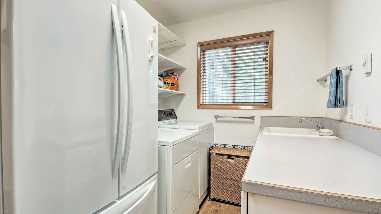 Photo of Bedroom in Klamath Falls