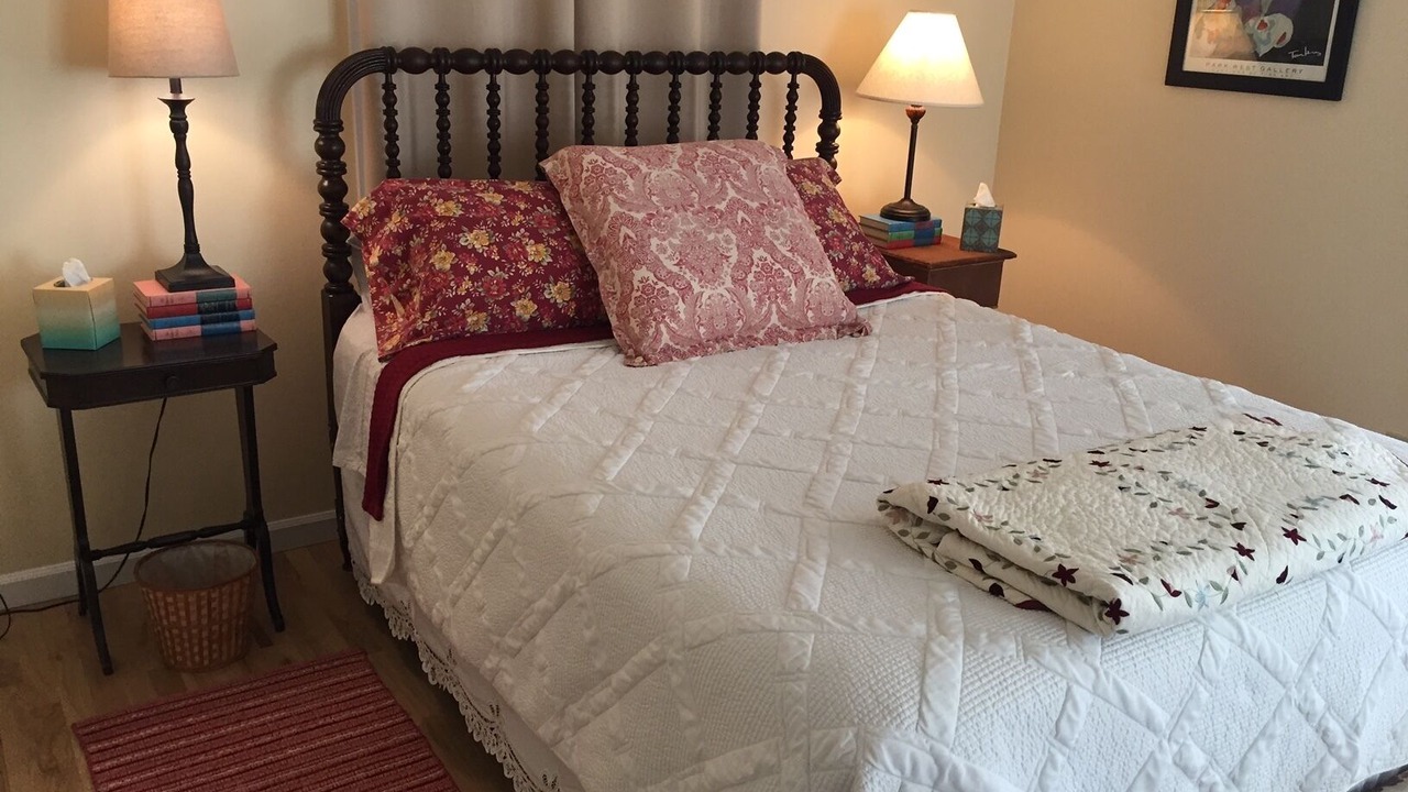 Photo of Bedroom in Historic Railroad District