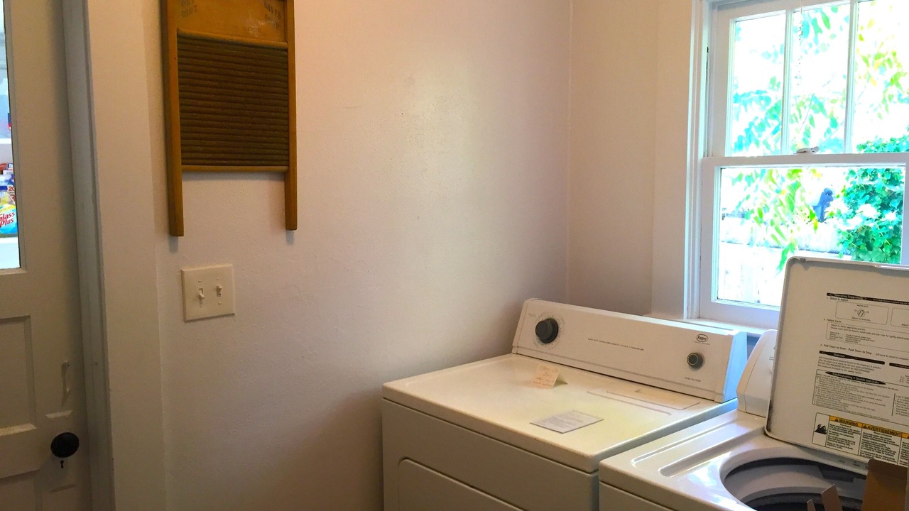 Photo of Bedroom in Historic Railroad District