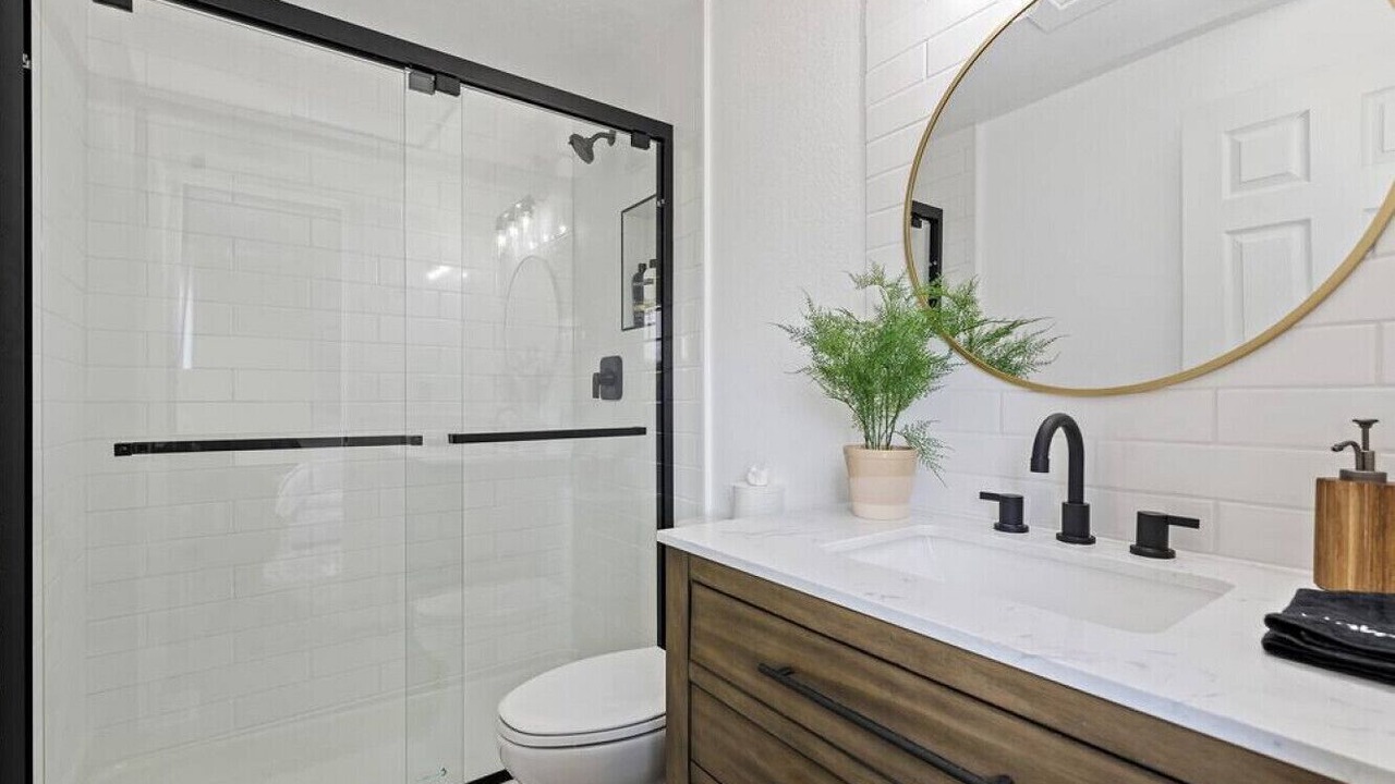 Photo of Bathroom in Southwest Ada County Alliance