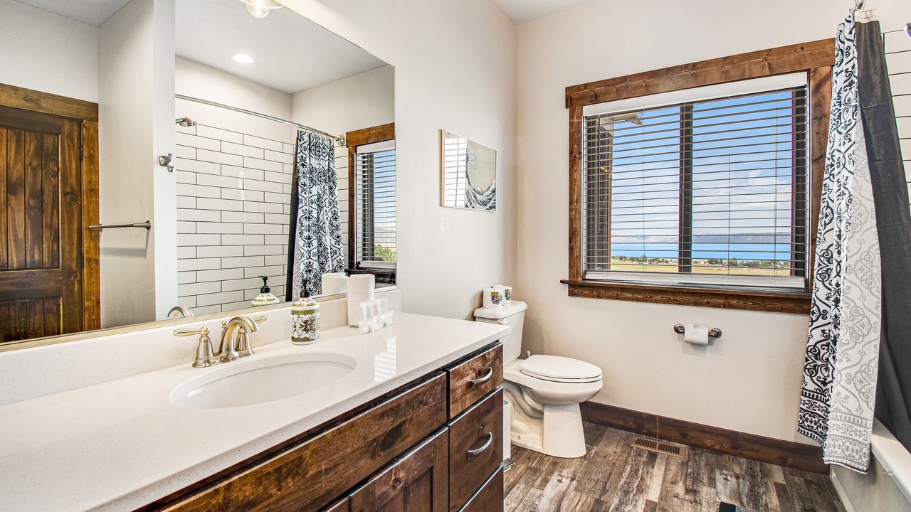 Photo of Bathroom in Sweetwater