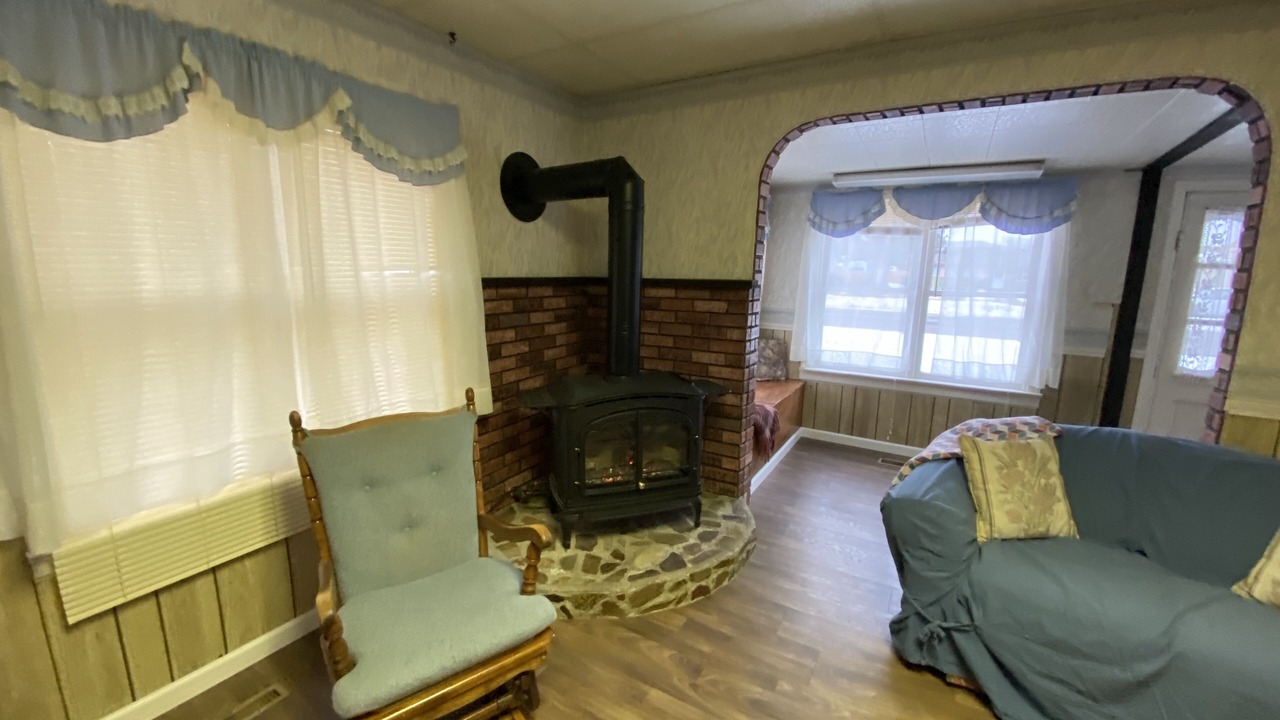 Photo of Livingroom in Weiser