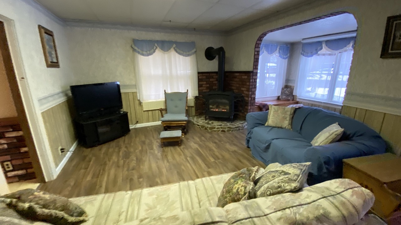 Photo of Livingroom in Weiser