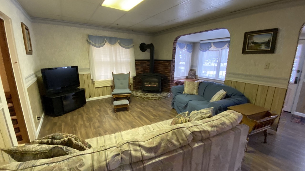 Photo of Livingroom in Weiser