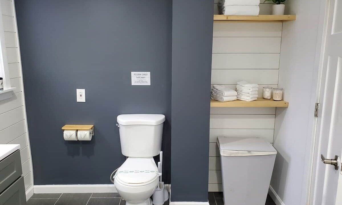 Photo of Bathroom in Southern Crossing