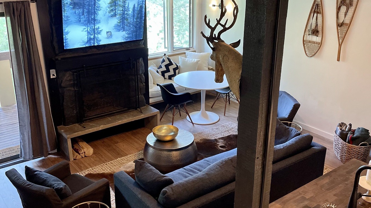 Photo of Livingroom in Moose Wilson Road
