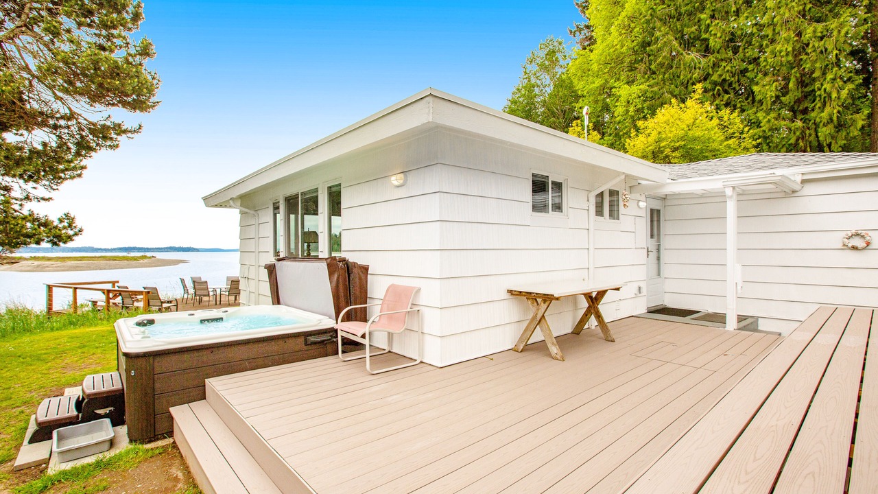 Photo of Patio Balcony in Lakebay