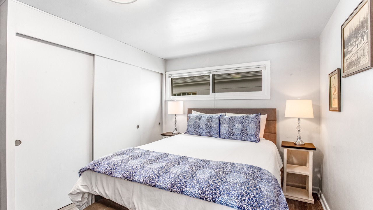Photo of Bedroom in Lakebay